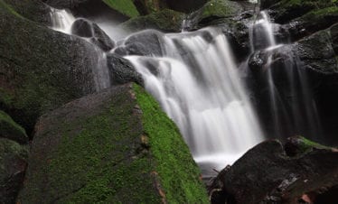 beautiful-long-exposure-landscape-of-saithip-waterfall-thailand