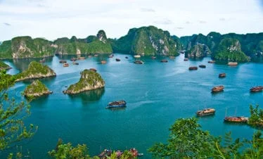 halong-bay-vietnam