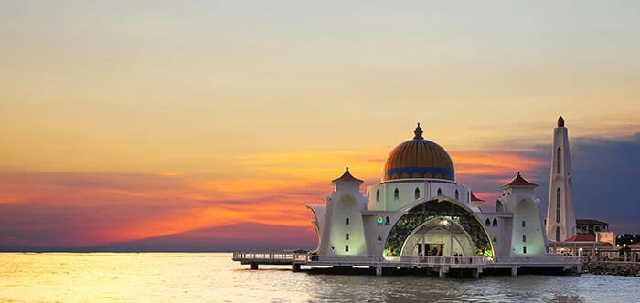 malacca-straits-mosque-masjid-selat-melaka-malaysia