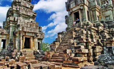 Tour 32 - Centuries in Cambodia