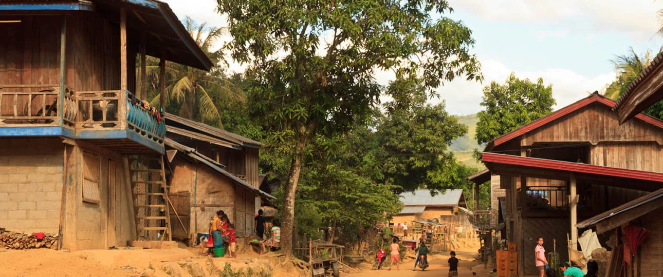 daily-life-in-a-small-local-village-oudomxay-in-laos-96393302