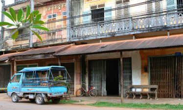 french-style-houses-in-champasak-pakse-laos-33513417
