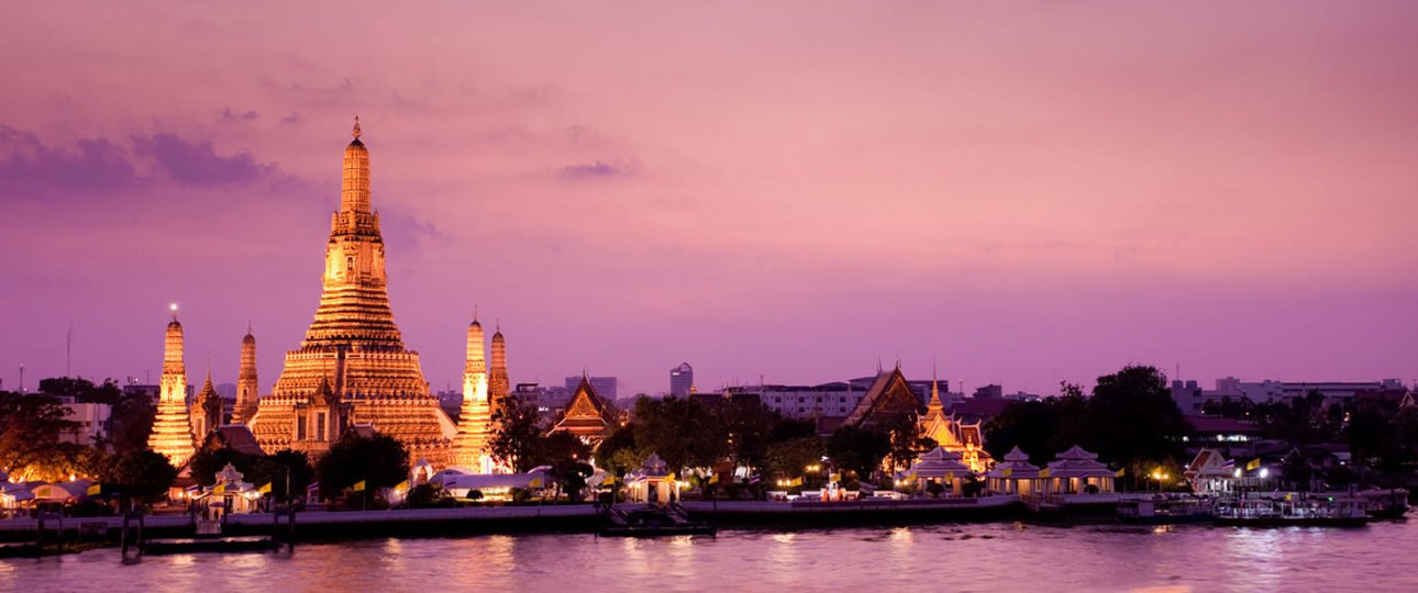 wat-arun-chao-phraya-river-bangkok-thailand