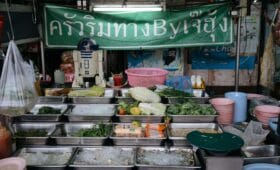 Eating Like a Local in Thailand Food Customs Visitors Should Know